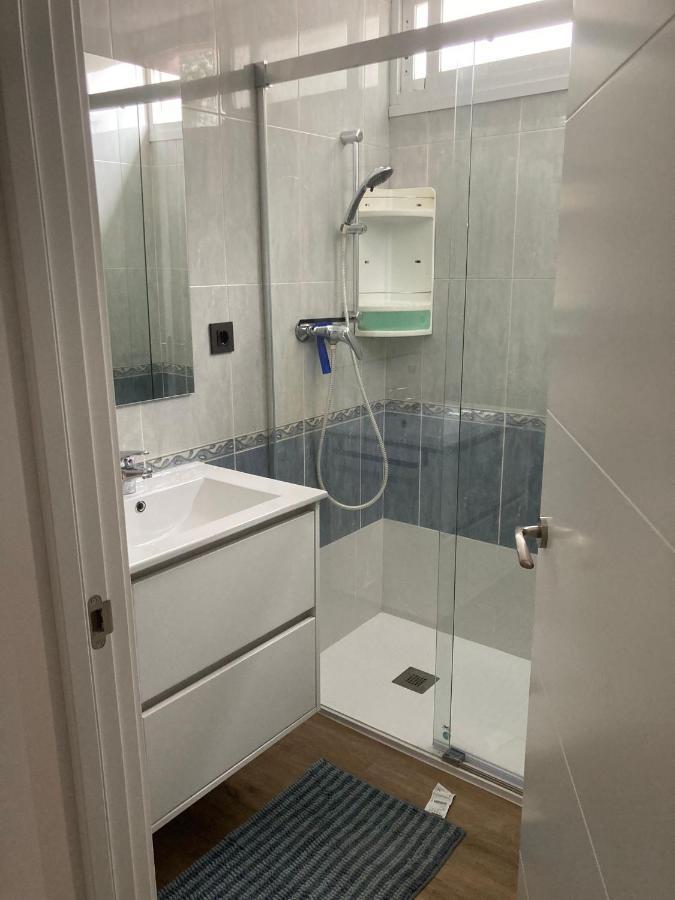 Cozy Apartment 6' From San Sebastian + Parking Usúrbil Exteriör bild