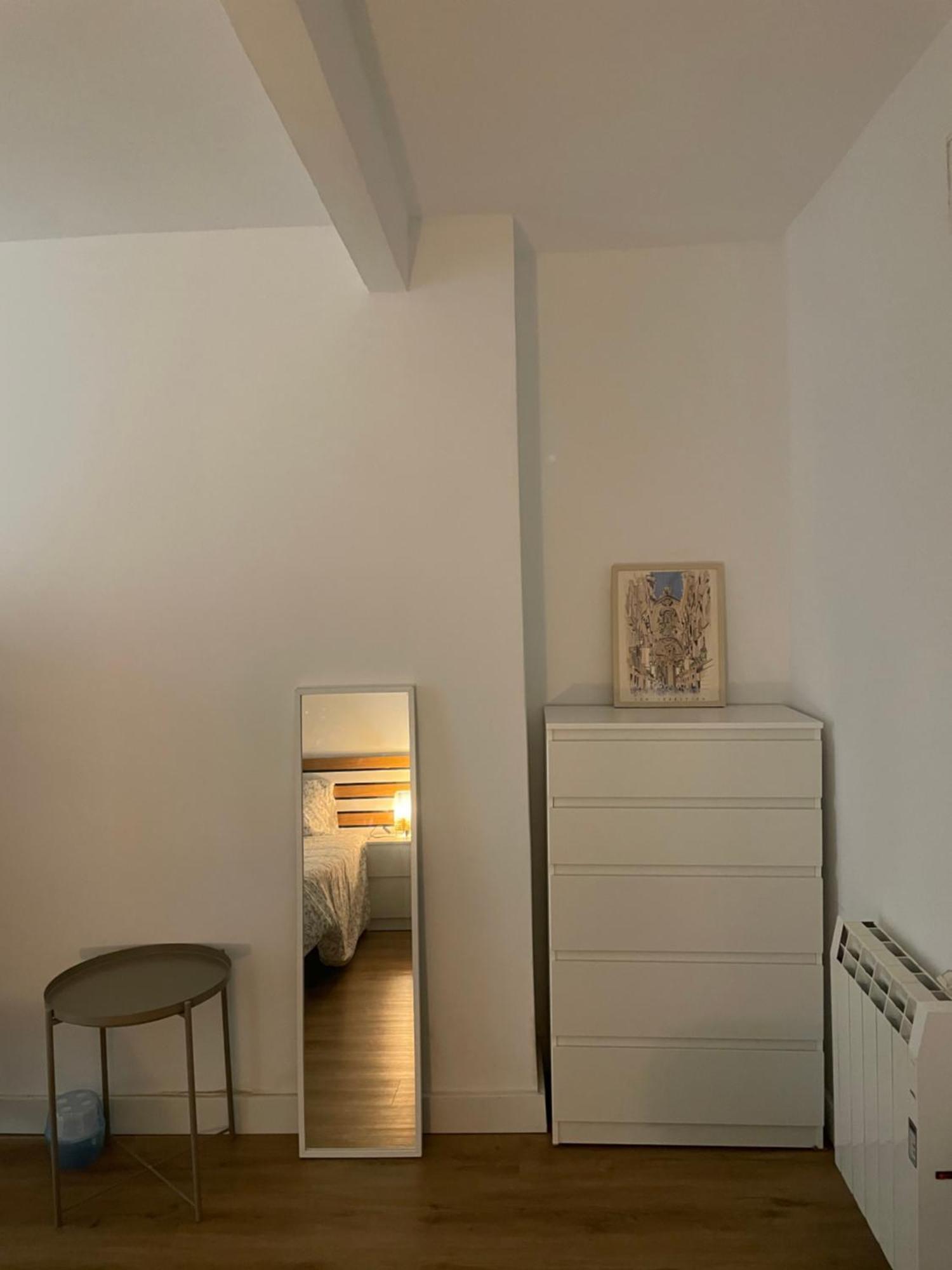 Cozy Apartment 6' From San Sebastian + Parking Usúrbil Exteriör bild